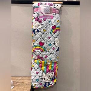 Hello Kitty White w/ Rainbow, Hearts & Clouds Quilted Full/Queen Blanket